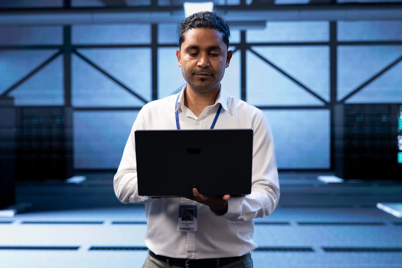 Read more about the article Bilgisayarınızı Güvende Tutmanın Yolları