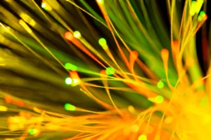 Bilişim Teknolojileri Metro Ethernet ve Fiber Altyapı: Şirketiniz İçin Doğru İnternet Çözümü